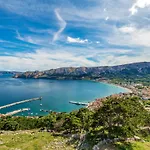 In Mit Eigenem Balkon By Interhome Baška