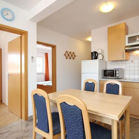 Apartman In Mit Eigenem Balkon By Interhome *