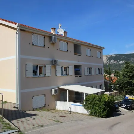 Lejlighed In Mit Eigenem Balkon By Interhome