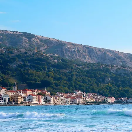 In Mit Eigenem Balkon By Interhome Lejlighed Baška