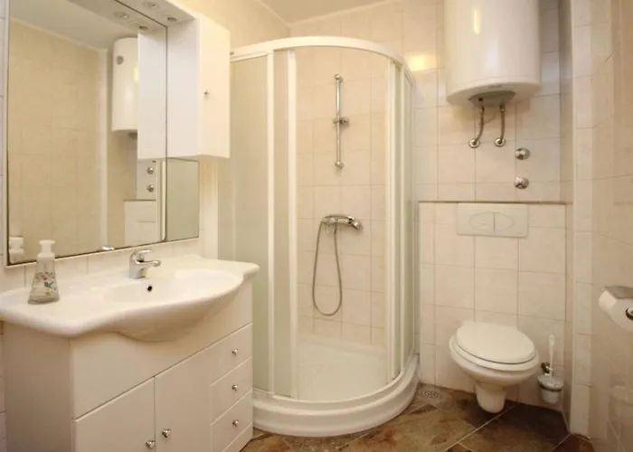 Apartman In Mit Eigenem Balkon By Interhome